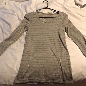 Buckle long sleeve top